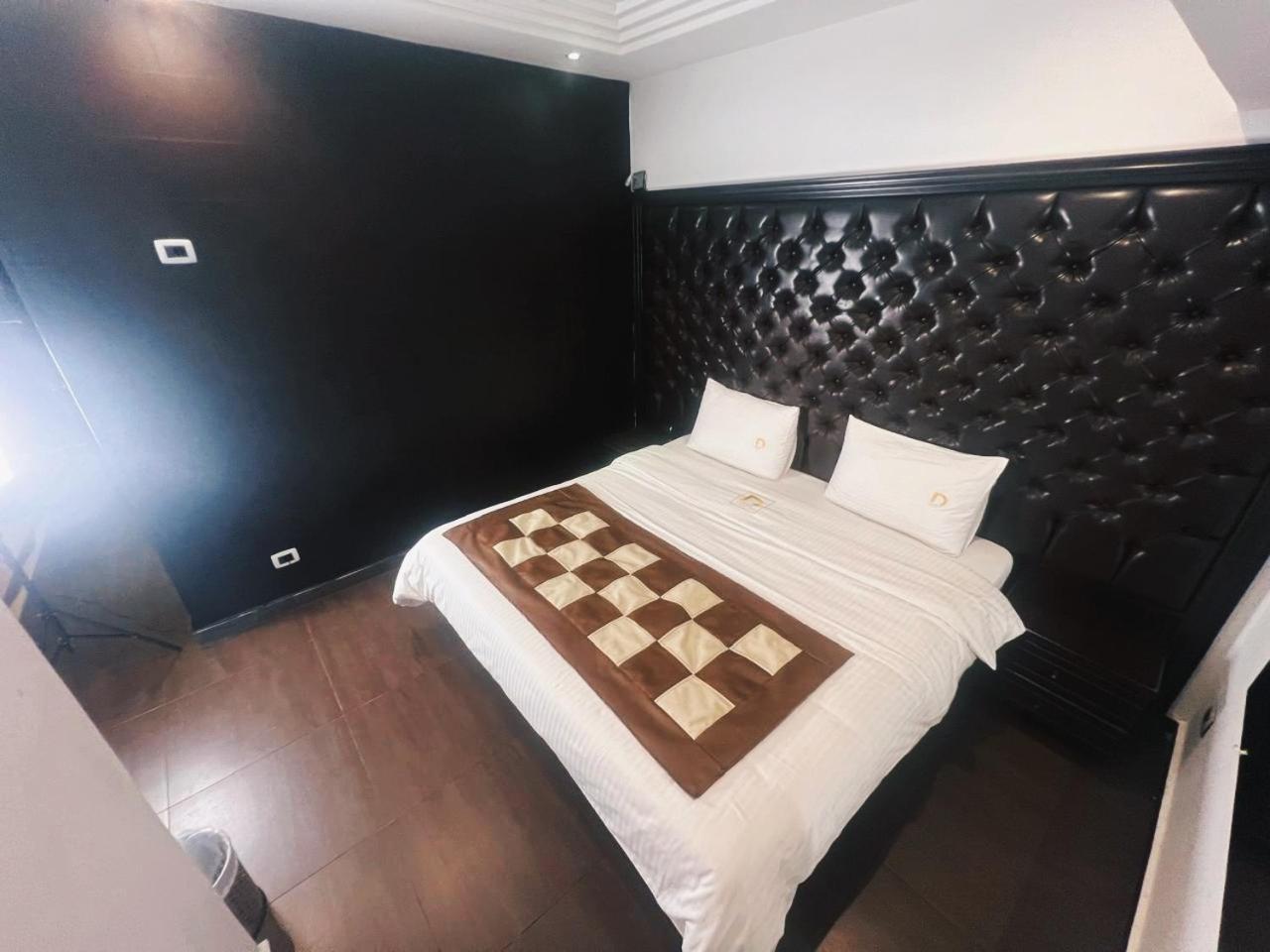 Doll’s Hotel By Voodoo Jounieh Buitenkant foto